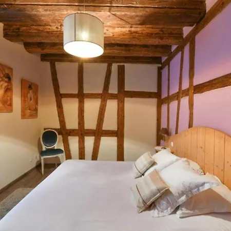 Semesterbostad De La Porte Des Pucelles